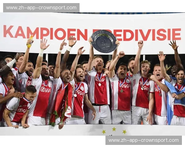 荷甲赛事专栏：在风格与激情之间，发现荷兰足球的真正魅力